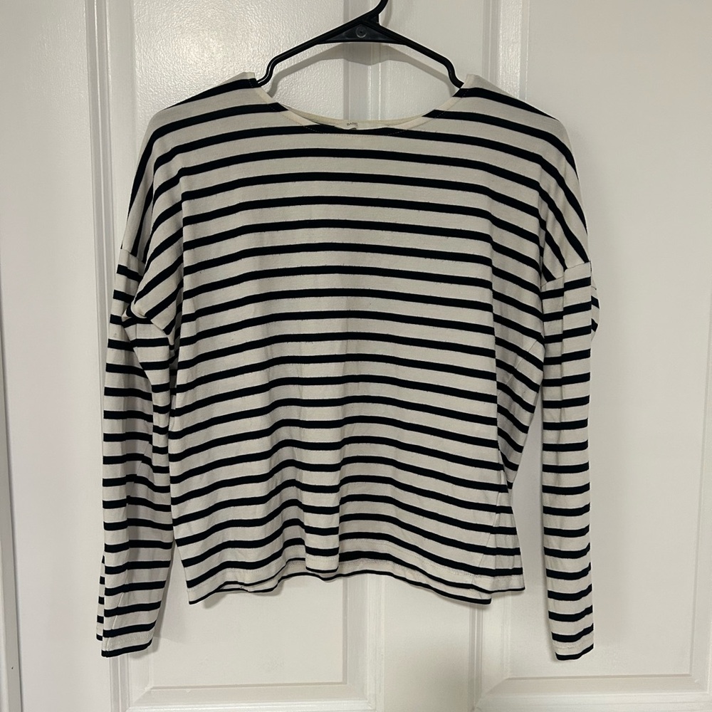 H&M Black and White Striped Long Sleeve Tee